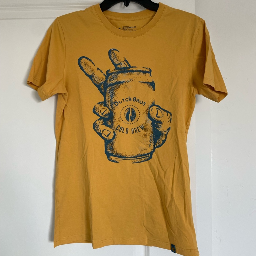 Dutch Bros Cold Brew Shirt 🌙